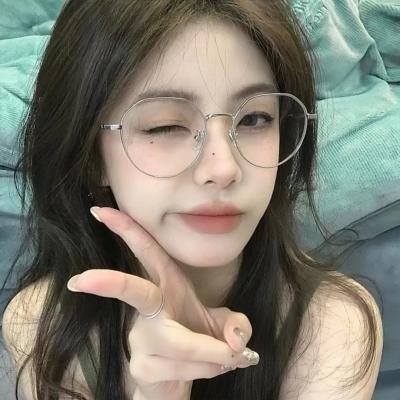 我想变成鸟，所以跳起来